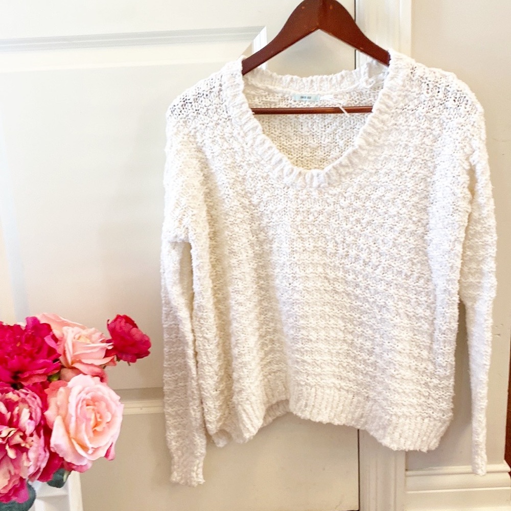 Urban Outfitters | kimchi Blue white cotton lightweight sweater women’s small